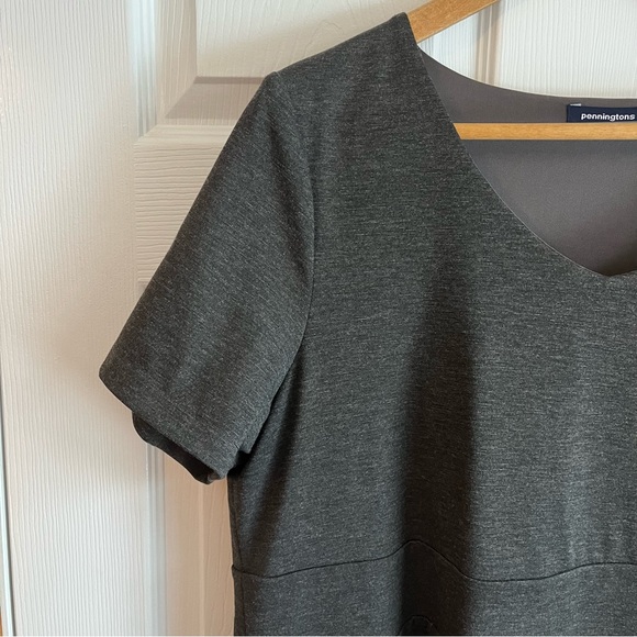 🎉SALE🎉Pennington’s Plus Sized Dress, Short Sleeves, Midi Length, Size X - Picture 2 of 6